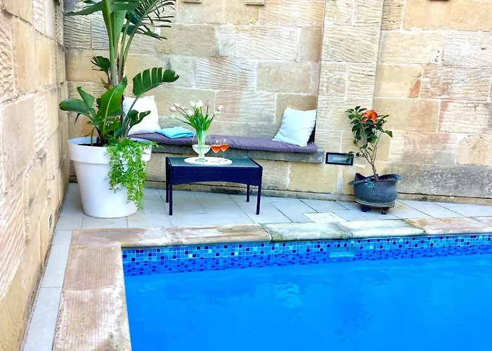 Ta Gorg With Pool Дом отдыха Кала